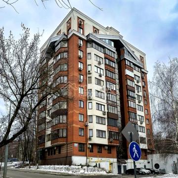 Леся Курбаса вул., 15а