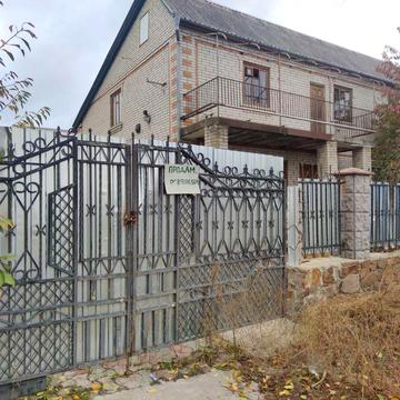 Продається будинок