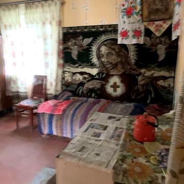 Будинок в оренду, З майбутнім викупом в центрі села