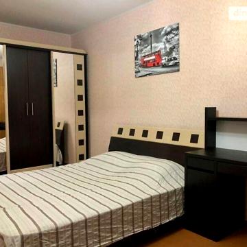 Довгострокова оренда 1к Квартира Валентинівська вулиця