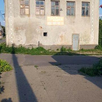 Продам окремостоячу будівлю