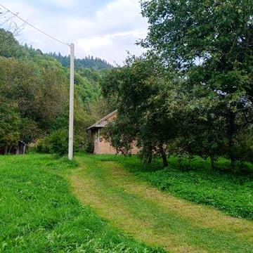Будинок земля в горах с. Розтоки