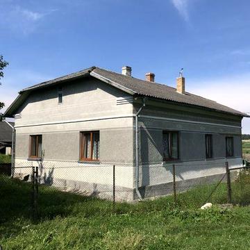 Будинок в селі Боршів