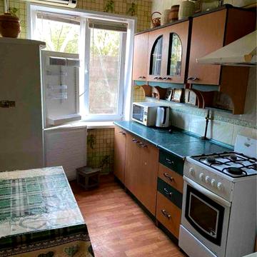 Продам 2к квартиру, Молодогвардійська 22, Сонячний, Мʼясокомбінат