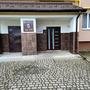Продаж 2к Квартира Хоткевича Гната вулиця