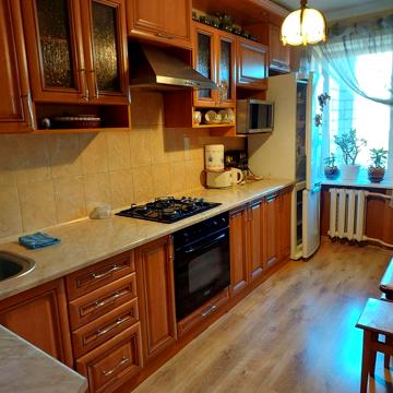 Продаж 4-ної квартири вул. Зубрівська