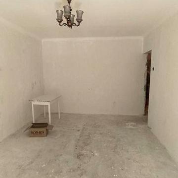 Продам 3-х кімнатну квартиру на Грушевського Бровари