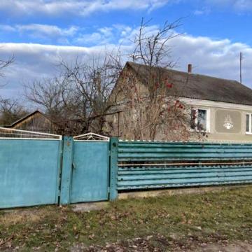 Продаж будинку. С. Батьків
