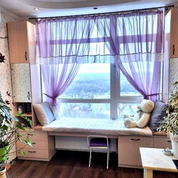 Ракетна вул., 24