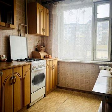 Продаж / Квартира / вул. Захисників Маріуполя , Автовокзал, Рівне