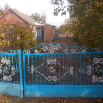 Продається затишний будиночок.