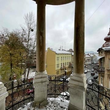 Івана Рутковича вул. (), 2