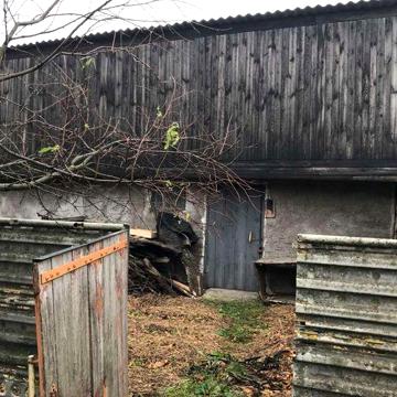 Будинок в селі Гірманка. Поряд ЗАЛІЗНИЦЯ. 60сот.зем.ділянка.