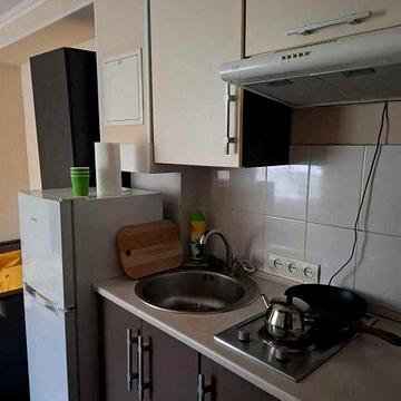 Продаж 1к квартири 15.5 кв. м на вул. Караваєва