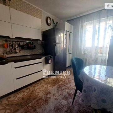 Продажа 2к квартира вул. Новоселів