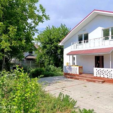 Продаж будинку Летра