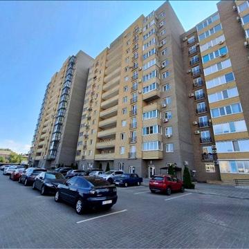 Продаж просторої двокімнатної квартири, 82 кв.м, ЖК Граффський ЖК Граффський