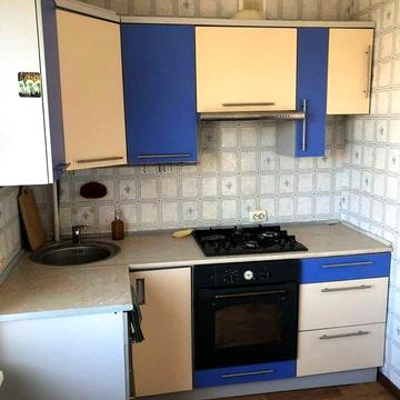 Продам симпатичную 1к.кв. на 4-м Южном