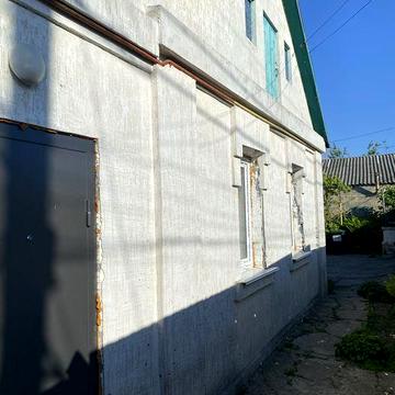 Оренда 1/2 будинку