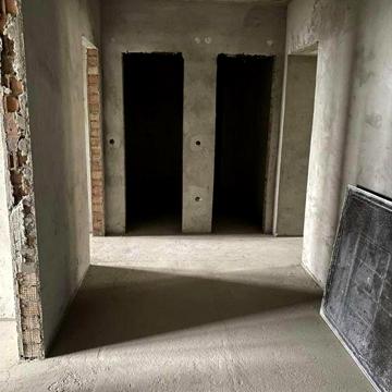 Двох кімнатна квартира у новозбудованому будинку