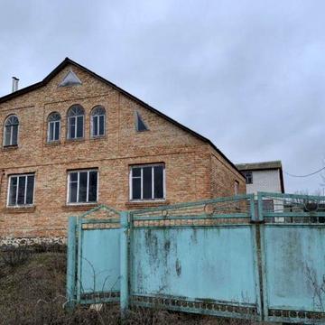 Продаж будинку 2 поверхи. 300кв.м