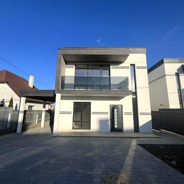 Продаж 2 повехрового будинку з ділянкою на 4 сотки, 125кв. м, 4кім.