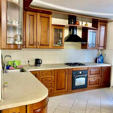 Продажа трехкомнатной квартиры в Одессе. БЕЗ КОМИССИИ. 9 ст. Б.Фонтана ЖК Стожары