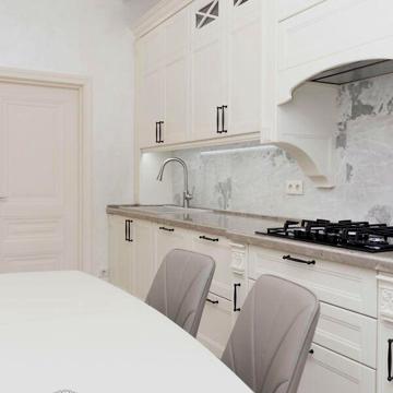 Продаж 3к Квартира вул. Панаса Мирного ЖК Панорама на Выставке
