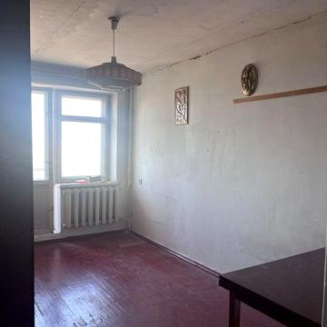 Продаж 4-х кімнатної квартири Звягель