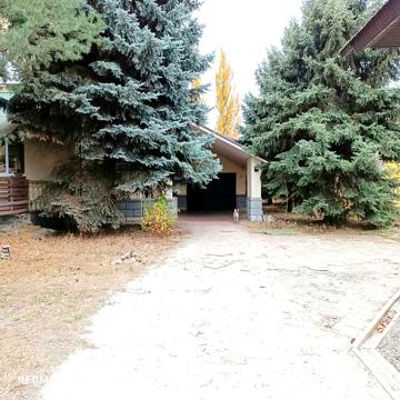 Трирівнева квартира у центрі Новомосковська