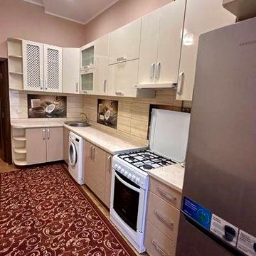 Оренда 2 км квартири поруч з озером