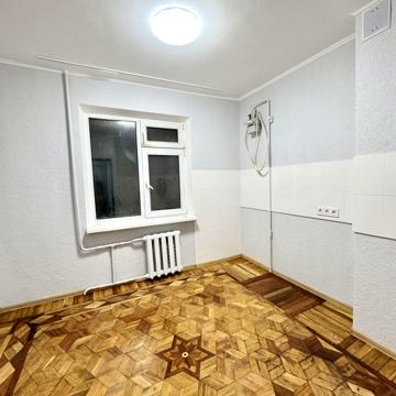 Сімї Глодан вул., 15