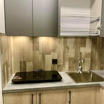 Продаж 2 к. Озерна