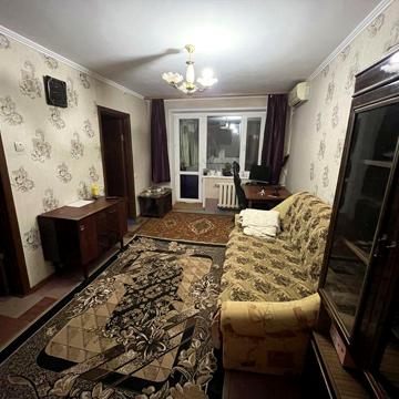 Сдам 3-х комнатную квартиру в аренду. Район 40 лет