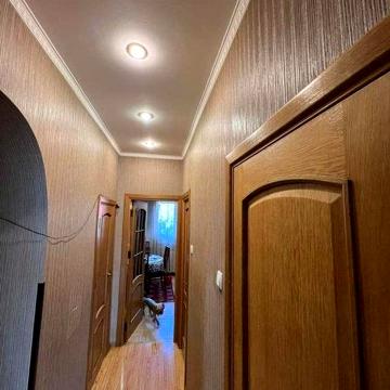 Продається 3 кімнатнатна квартира