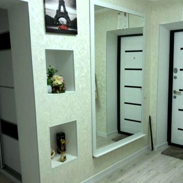 Продам двух кімнату квартиру в центрі міста
