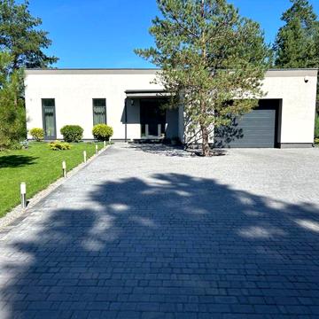 Дом новострой в 1м уровне! Элитный район г Днепр!