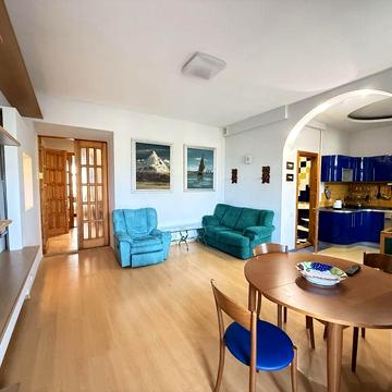 Шикарная квартира возле оперного театра