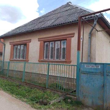 Продаж  будинку  Берегівський район, с.Мужієво вул. Кошута 4