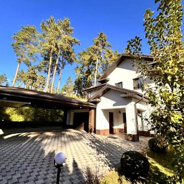 Продається розкішний будинок 325 кв. в Мархалівці