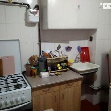 Довгострокова оренда 1к Квартира Дмитра Коцюбайла (Державінська) вулиця