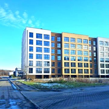 Елітна квартира поруч з озером
