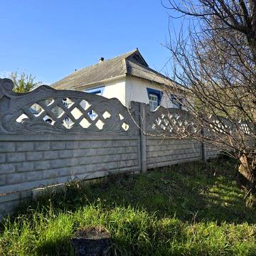 Затишний будинок близько до столиці