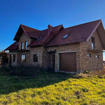 Продається особняк у с. Шепарівці