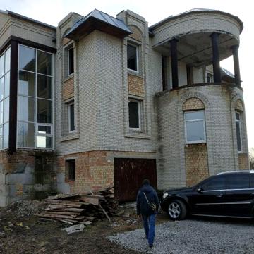 Осокорки будинок 465м2 земля 24 сот