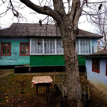 Продається камяний будинок