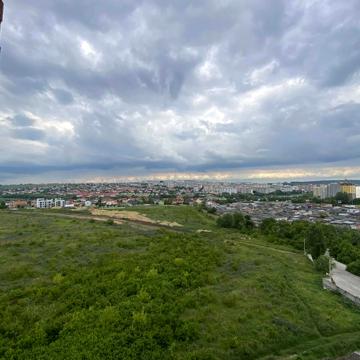 Будівельників вул., 2