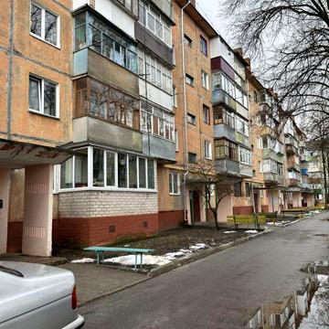 Продаж 3-кімнатної квартири на вул. Козацька