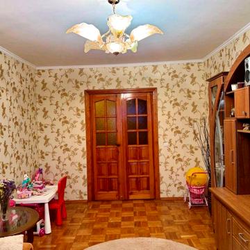 Продам 3х кімнатну квартиру по вулиці Доценка