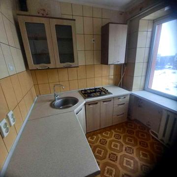 Двох кімнатна квартира у Великій Кручі..